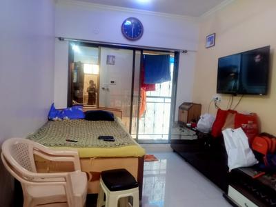 Hall Image of 600 Sq.ft 1 BHK Apartment / Flat for sale in Thane West Thane for Rs. 9000000