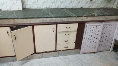 Kitchen Image of 1800 Sq.ft 3 BHK Builder Floor for rent in East Of Kailash New Delhi for Rs. 50000