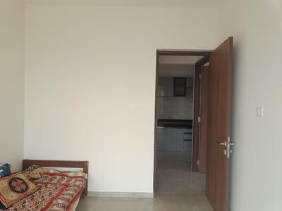 Bedroom Image of 950 Sq.ft 2 BHK Apartment / Flat for sale in Sheth Auris Bliss, Malad West Mumbai for Rs. 23000000
