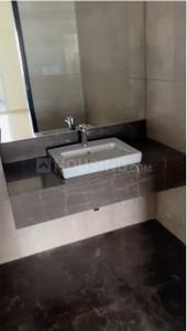 Bathroom Image of 2550 Sq.ft 3 BHK Apartment / Flat for sale in Lokhandwala Minerva, Lower Parel Mumbai for Rs. 99500000