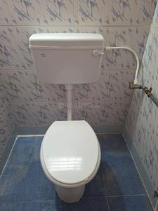 Bathroom Image of 1200 Sq.ft 2 BHK Apartment / Flat for rent in Ramapuram Chennai for Rs. 30000