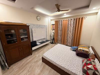 Bedroom Image of 2700 Sq.ft 3 BHK Builder Floor for rent in Palam Vihar Gurgaon for Rs. 66000