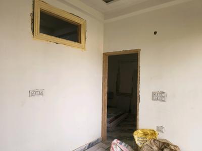 Bedroom Image of 900 Sq.ft 3 BHK Builder Floor for sale in DLF Ankur Vihar Ghaziabad for Rs. 3530223