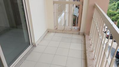 Balcony Image of 1550 Sq.ft 3 BHK Apartment / Flat for sale in Mahagun Mascot, Crossings Republik Ghaziabad for Rs. 11900000