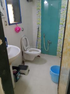 Bathroom Image of 810 Sq.ft 2 BHK Apartment / Flat for rent in Agarwal Panchvati CHS, Thane West Thane for Rs. 42000