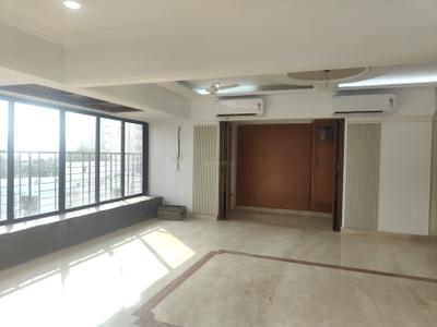 Living Room Image of 650 Sq.ft 1 BHK Apartment / Flat for rent in Worli Mumbai for Rs. 80000