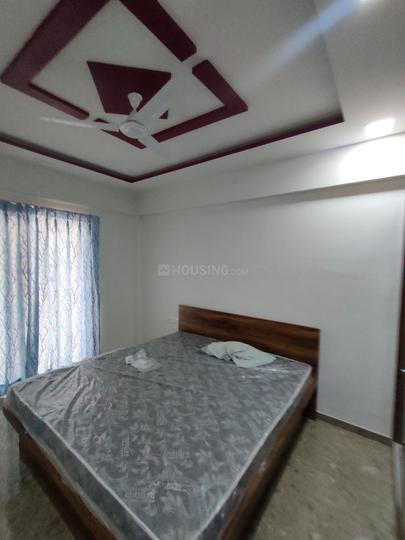Tropical greens Bedroom 1
