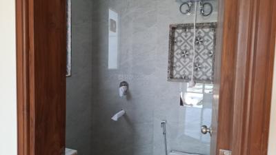 BLF Nature Valley Bathroom Three 4