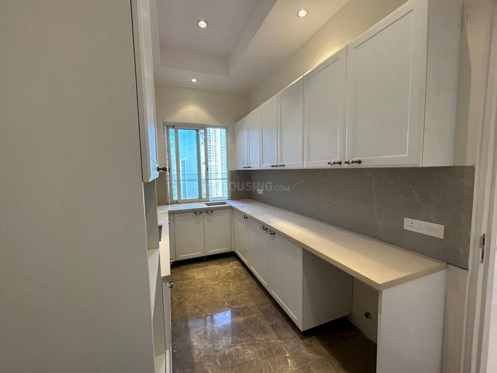 Indiabulls Sky forest Kitchen 1