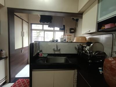 Kitchen Image of 1600 Sq.ft 3 BHK Apartment / Flat for rent in Shivaji Nagar Pune for Rs. 80000