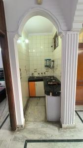 Kitchen Image of 900 Sq.ft 2 BHK Builder Floor for rent in Tagore Garden Extension New Delhi for Rs. 30000