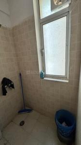 Bathroom Image of 1265 Sq.ft 3 BHK Apartment / Flat for sale in Jaypee Kosmos, Sector 134 Noida for Rs. 11500000