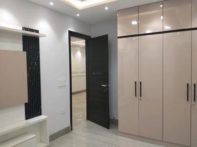 Bedroom Image of 1124 Sq.ft 3 BHK Builder Floor for sale in Vikaspuri New Delhi for Rs. 18800000