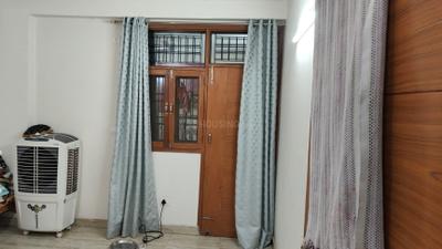 Bedroom Image of 1600 Sq.ft 3 BHK Apartment / Flat for sale in Defence Enclave, Sector 44 Noida for Rs. 8000000