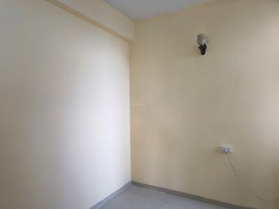 Bedroom Image of 1192 Sq.ft 2.5 BHK Apartment / Flat for rent in Rishabh Cloud 9 Towers, Vaishali Ghaziabad for Rs. 28000
