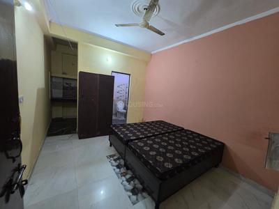 Bedroom Image of Aadvik Homes PG in Sector 33, Gurgaon