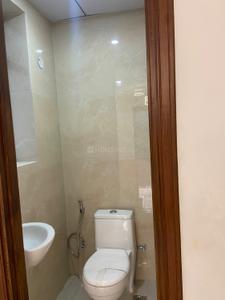 Bathroom Image of 1675 Sq.ft 3.5 BHK Apartment / Flat for sale in Nirala Trio, Noida Extension Greater Noida for Rs. 21000000