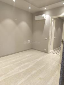 Bedroom Image of 1800 Sq.ft 3 BHK Builder Floor for rent in Defence Colony New Delhi for Rs. 250000