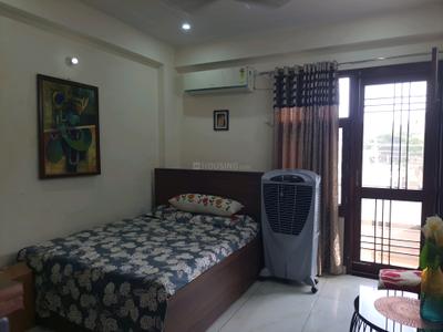 Bedroom Image of 1200 Sq.ft 3 BHK Builder Floor for rent in Sector 110 Gurgaon for Rs. 32000
