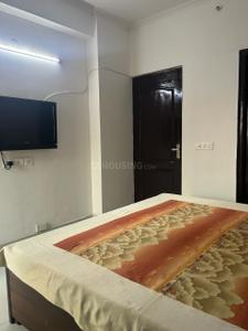 Bedroom Image of 614 Sq.ft 1 BHK Apartment / Flat for rent in Maxblis Grand Kingston, Sector 75 Noida for Rs. 31000
