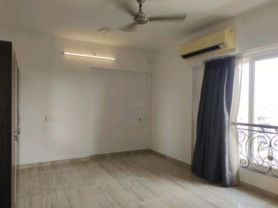Bedroom Image of 2500 Sq.ft 4 BHK Apartment / Flat for sale in Hubtown Sunmist, Andheri East Mumbai for Rs. 86000000