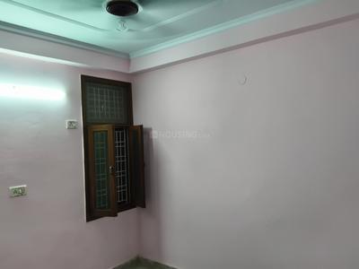 Bedroom Image of 452 Sq.ft 2 BHK Builder Floor for rent in Mahavir Enclave New Delhi for Rs. 16500