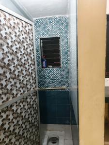 Bathroom Image of 550 Sq.ft 1 RK Apartment / Flat for rent in Airoli Navi Mumbai for Rs. 16000