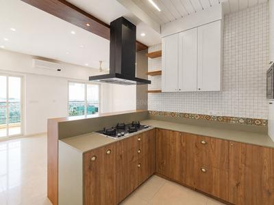 Kitchen Image of 1800 Sq.ft 3 BHK Apartment / Flat for rent in Vaswani Menlo Park, Munnekollal Bengaluru for Rs. 90000