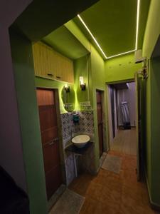 Bathroom Image of Oak house in Hiranandani Estate, Thane