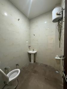 Bathroom Image of 500 Sq.ft 2 BHK Builder Floor for rent in Ratanada Jodhpur for Rs. 15000