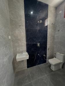 Bathroom Image of 2200 Sq.ft 3 BHK Villa for sale in Kamal Vihar Raipur for Rs. 5770000