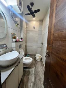 Bathroom Image of 1125 Sq.ft 3 BHK Builder Floor for sale in Vikaspuri New Delhi for Rs. 17500000
