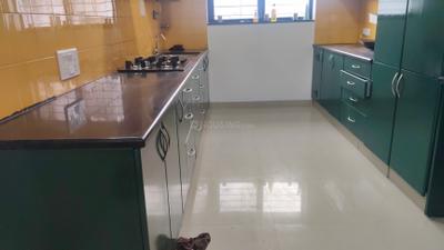 Kitchen Image of 2350 Sq.ft 3.5 BHK Apartment / Flat for rent in Vascon Paradise, Baner Pune for Rs. 100000