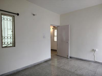 Bedroom Image of 1150 Sq.ft 2 BHK Apartment / Flat for rent in DDA Flats Vasant Kunj, Vasant Kunj New Delhi for Rs. 54000