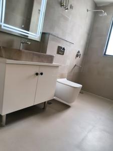 Common Bathroom One Image of 1650 Sq.ft 2.5 BHK Apartment / Flat for sale in Sector 70A Gurgaon for Rs. 23500000