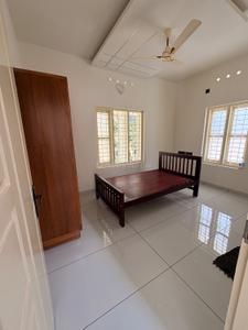 Bedroom Image of 2000 Sq.ft 4.5 BHK Independent House for rent in Pothencode Thiruvananthapuram for Rs. 35000
