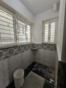 Bathroom Image of 1700 Sq.ft 2 BHK Builder Floor for rent in HSR Layout Bengaluru for Rs. 35000