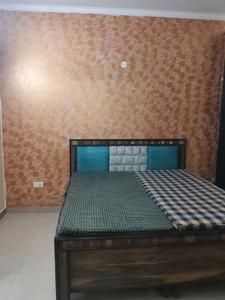 Bedroom Image of 2000 Sq.ft 3 BHK Independent House for rent in Sector 50 Noida for Rs. 35000