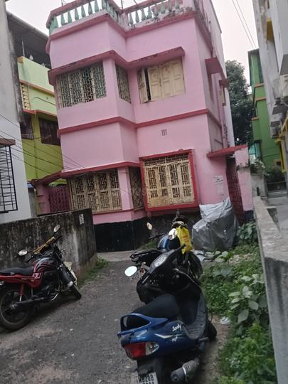 Teli Para, Dhakuria Main Image 1