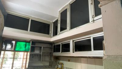 Kitchen Image of 950 Sq.ft 2 BHK Apartment / Flat for sale in Sector 7 Rohini New Delhi for Rs. 11000000