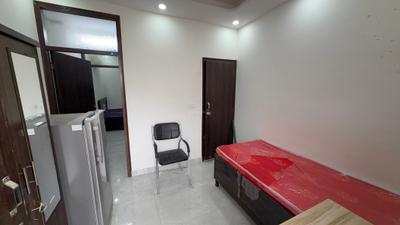 Bedroom Image of 450 Sq.ft 1 BHK Builder Floor for rent in Patel Nagar New Delhi for Rs. 23000