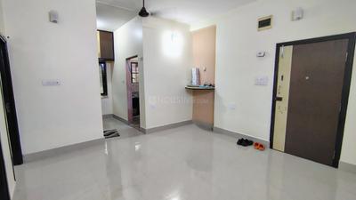 Hall Image of 950 Sq.ft 2 BHK Apartment / Flat for rent in Bangur Avenue Kolkata for Rs. 17000