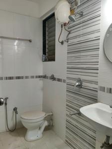 Common Bathroom Image of 289 Sq.ft 1 RK Apartment / Flat for sale in Thane West Thane for Rs. 7500000