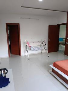 Bedroom Image of 4275 Sq.ft 5 BHK Villa for sale in Vrundavan Bunglows, Thaltej Ahmedabad for Rs. 90000000