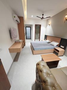 Hall Image of 750 Sq.ft 1 RK Studio for rent in DLF Siris Estate, DLF Phase 3 Gurgaon for Rs. 25750