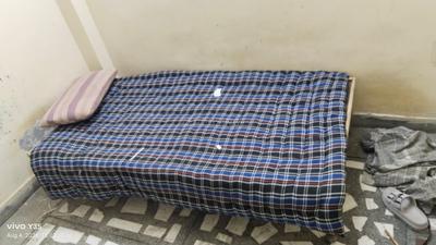 Bedroom Image of 450 Sq.ft 1 BHK Independent House for rent in Sector 24 Rohini New Delhi for Rs. 7000