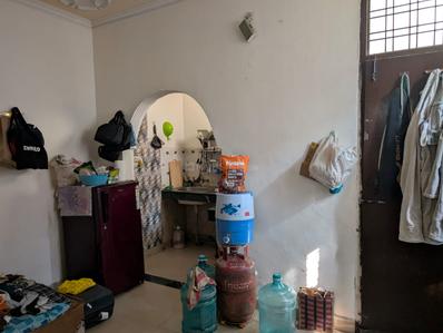 Hall Image of 600 Sq.ft 1 BHK Independent House for rent in Sector 47 Gurgaon for Rs. 16000