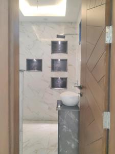 Bedroom One Image of 2200 Sq.ft 4 BHK Builder Floor for rent in Green Field Colony Faridabad for Rs. 52000