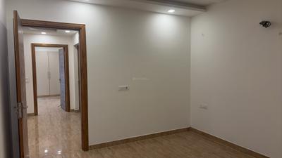 Bedroom Image of 1120 Sq.ft 3 BHK Builder Floor for sale in BPTP District 5, Sector 84 Faridabad for Rs. 13500000