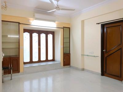 Living Room Image of 1200 Sq.ft 2 BHK Apartment / Flat for rent in Kalighat Kolkata for Rs. 45000